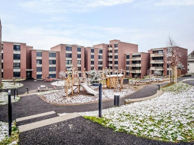 Rent a 4 ½ rooms apartment in Winkel Flatfox