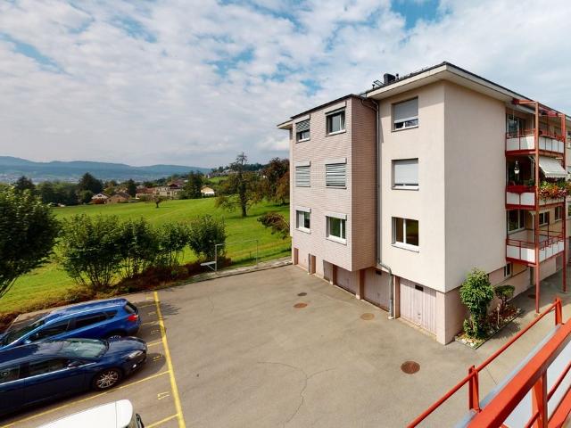 Rent a 4 ½ rooms apartment in Uetikon am See Flatfox