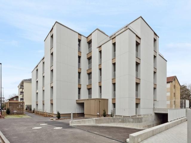Rent a 4 ½ rooms apartment in Uster Flatfox