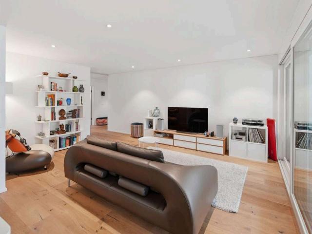 Rent a 4 ½ rooms apartment in Uster Flatfox