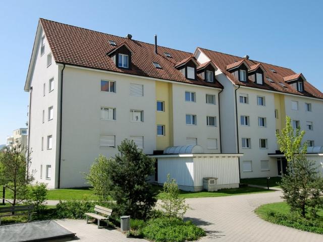 Rent a 4 ½ rooms apartment in Volketswil Flatfox
