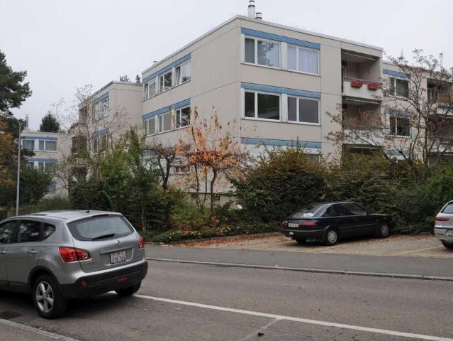 Rent a 4 ½ rooms apartment in Zollikerberg Flatfox