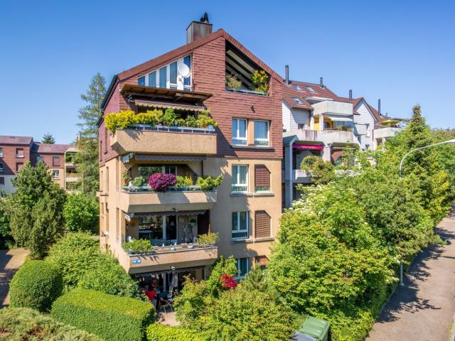 Rent a 4 rooms apartment in Zürich Flatfox