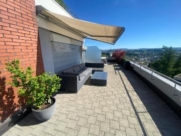 Rent a 4 rooms attic flat in Adliswil Flatfox
