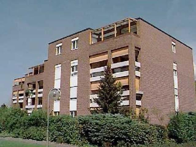 Rent a 4 ½ rooms attic flat in Seon Flatfox