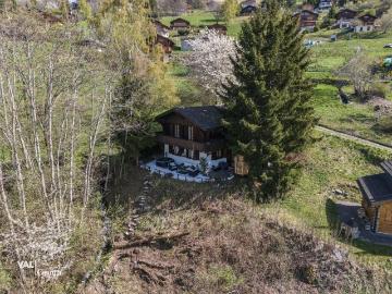 Rent a 4 ½ rooms chalet in Les Agettes Flatfox