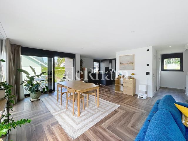Rent a 4 ½ rooms duplex house in Le Mont sur Lausanne Flatfox