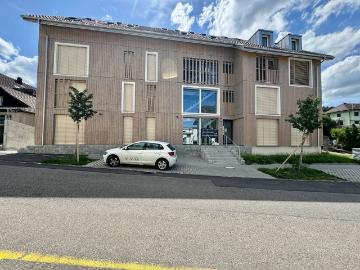 Rent a 4 ½ rooms duplex in Menziken Flatfox