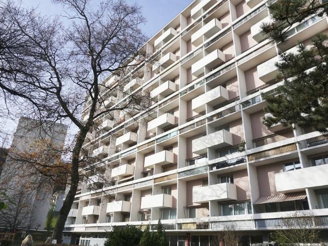 Rent a 4 ½ rooms duplex in Spreitenbach Flatfox