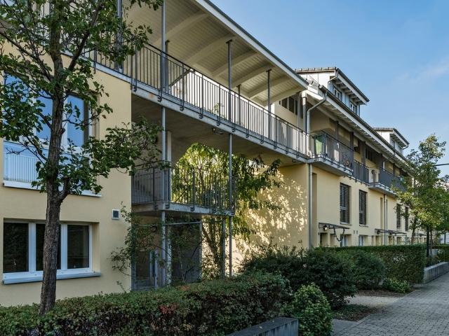 Rent a 4 ½ rooms duplex in Reinach BL Flatfox