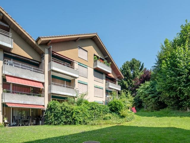 Rent a 4 ½ rooms roof flat in Burgdorf Flatfox