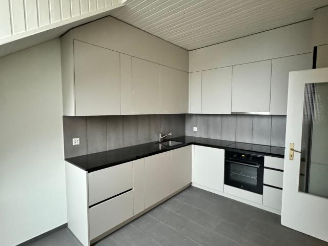 Rent a 4 ½ rooms roof flat in Grenchen Flatfox