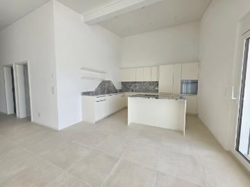 Rent a 4 ½ rooms roof flat in Eiken Flatfox