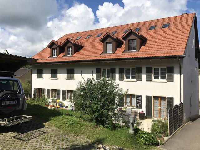 Rent a 4 ½ rooms roof flat in Herznach Flatfox
