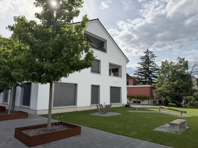Rent a 4 ½ rooms roof flat in Möhlin Flatfox