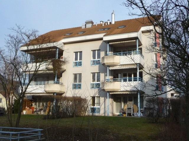 Rent a 4 ½ rooms roof flat in Sissach Flatfox