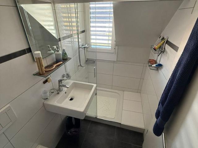 Rent a 4 ½ rooms roof flat in Würenlingen