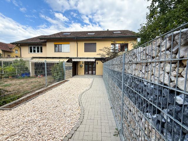 Rent a 4 ½ rooms row house in Kriegstetten Flatfox