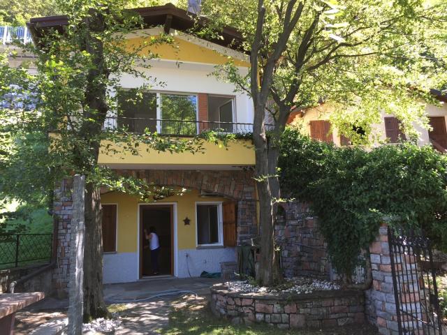 Rent a 4 ½ rooms single house in Capolago Flatfox