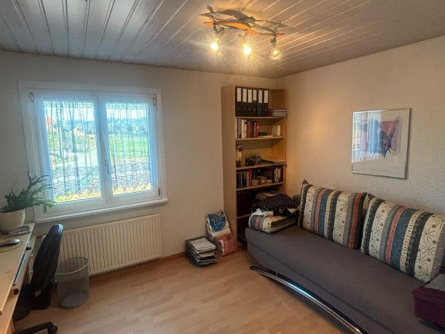 Rent a 4 ½ rooms single house in Belp Flatfox
