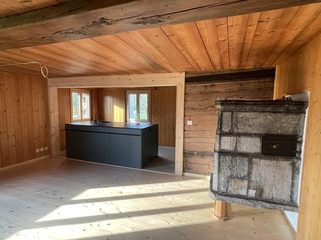 Rent a 4 ½ rooms single house in Brig Flatfox