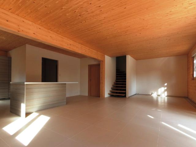 Rent a 4 ½ rooms single house in Epalinges Flatfox