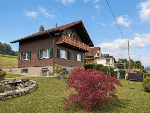 Rent a 4 ½ rooms single house in Oftringen Flatfox