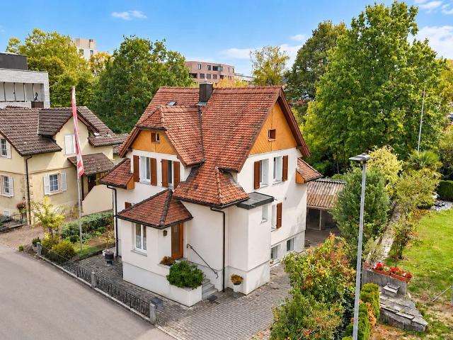 Rent a 4 ½ rooms single house in Wohlen Flatfox