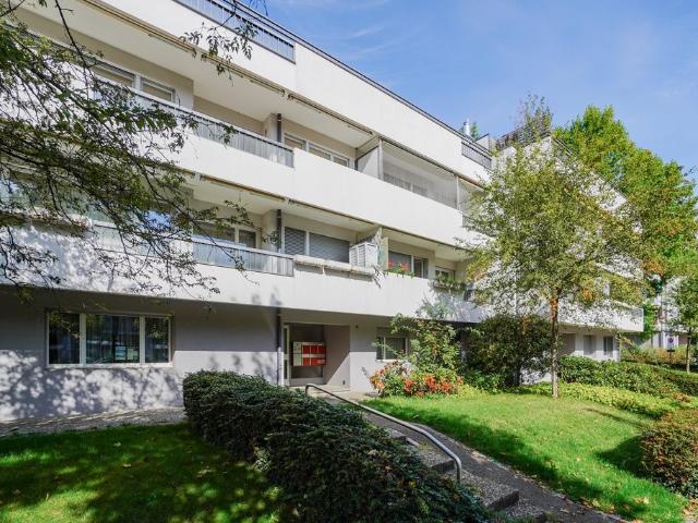 Rent a 5 ½ rooms apartment in Bottmingen Flatfox