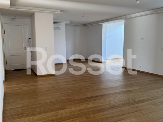 Rent a 5 rooms apartment in GENEVE Flatfox
