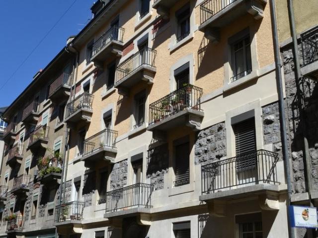 Rent a 5 rooms apartment in Genève Flatfox