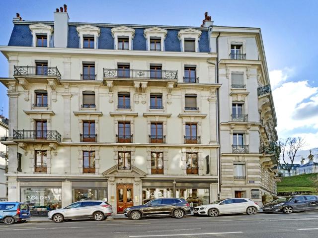 Rent a 5 rooms apartment in Genève Flatfox