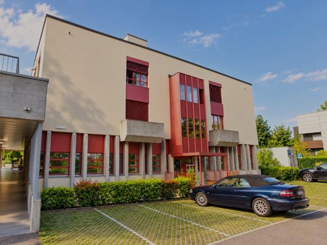 Rent a 5 rooms apartment in Gümligen Flatfox