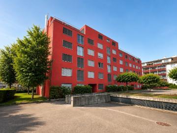 Rent a 5 ½ rooms apartment in Dietikon Flatfox