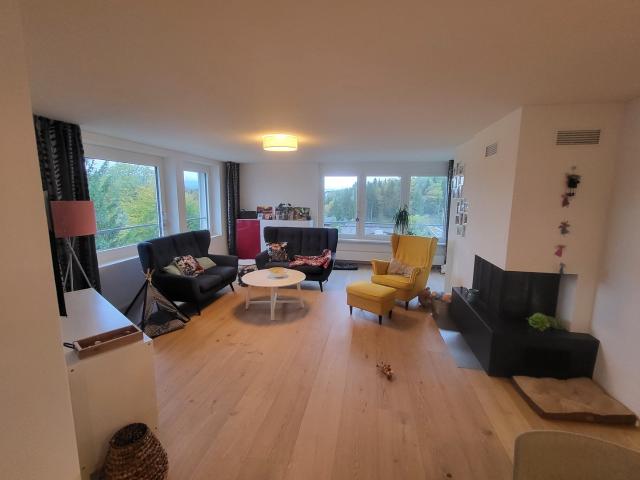 Rent a 5 ½ rooms apartment in Eschenbach Flatfox