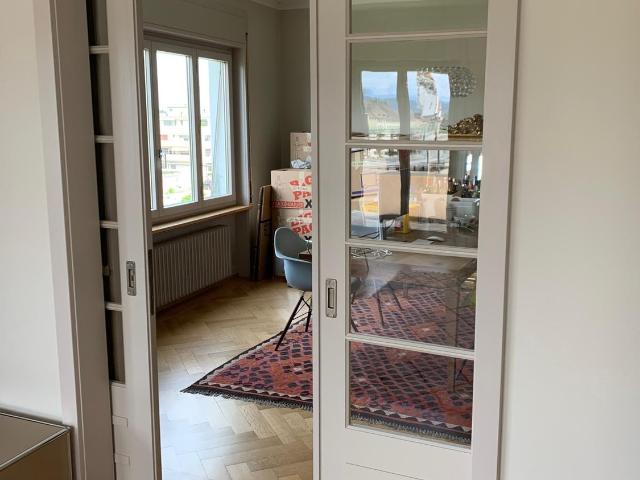 Rent a 5 rooms apartment in Küsnacht Flatfox