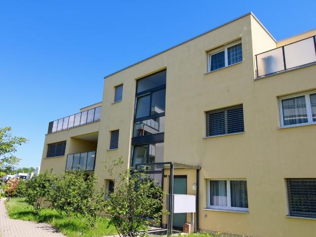 Rent a 5 ½ rooms apartment in Hombrechtikom Flatfox