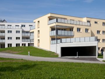 Rent a 5 ½ rooms apartment in Hombrechtikom Flatfox