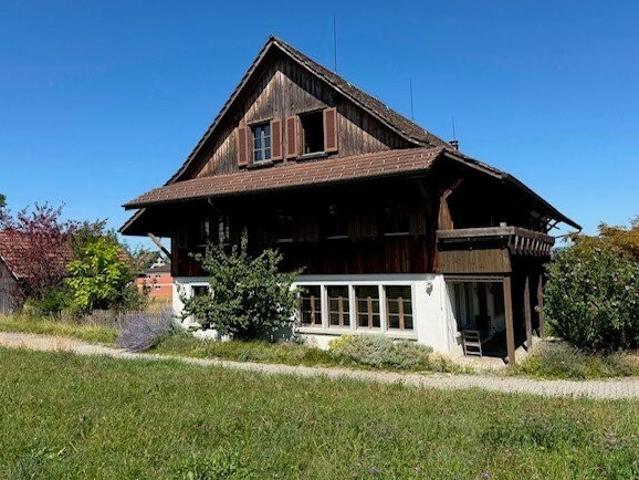 Rent a 5 ½ rooms apartment in Hinteregg Flatfox