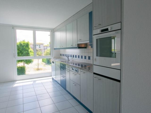 Rent a 5 ½ rooms apartment in Ittigen Flatfox
