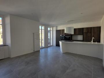Rent a 5 rooms apartment in La Chaux de Fonds Flatfox