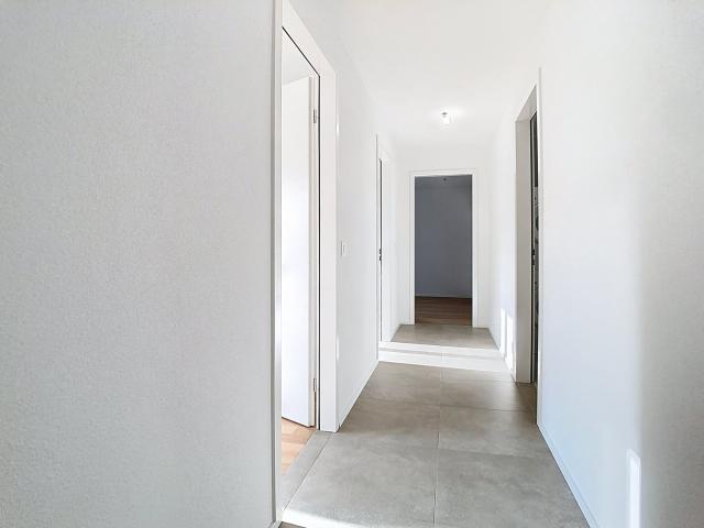 Rent a 5 ½ rooms apartment in La Tour de Trême Flatfox