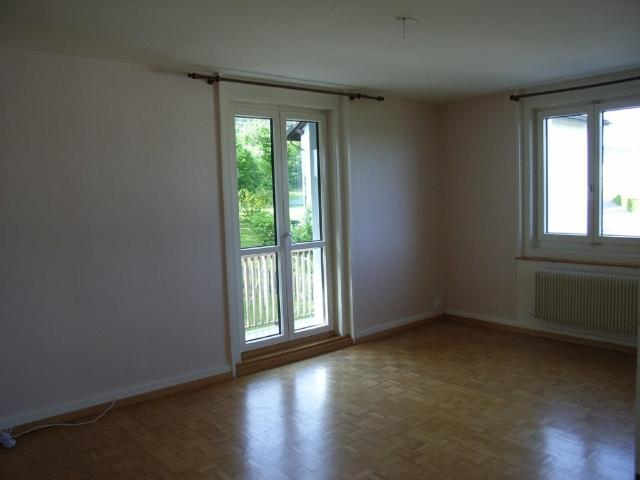 Rent a 5 rooms apartment in Les Planchettes Flatfox