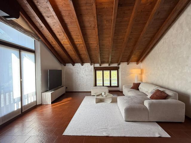 Rent a 5 ½ rooms apartment in Magliaso Flatfox