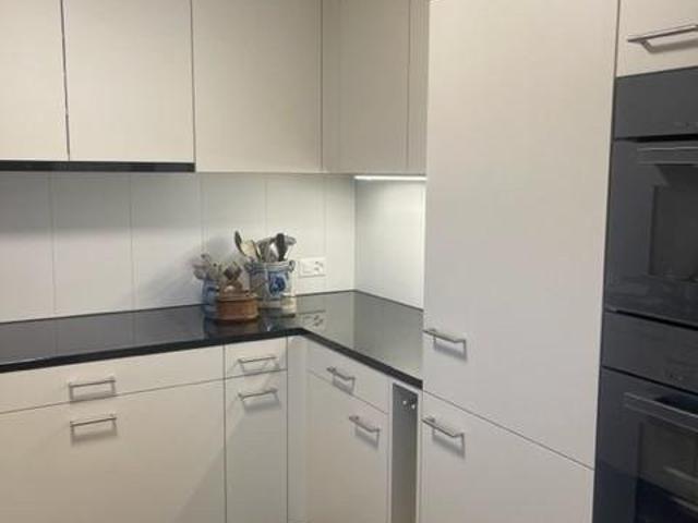 Rent a 5 rooms apartment in Meilen Flatfox