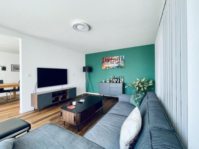 Rent a 5 ½ rooms apartment in Niederhünigen Flatfox