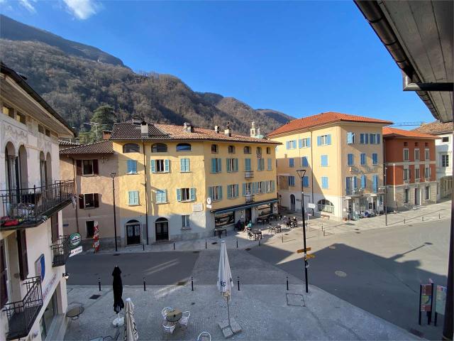 Rent a 5 ½ rooms apartment in Riva San Vitale Flatfox