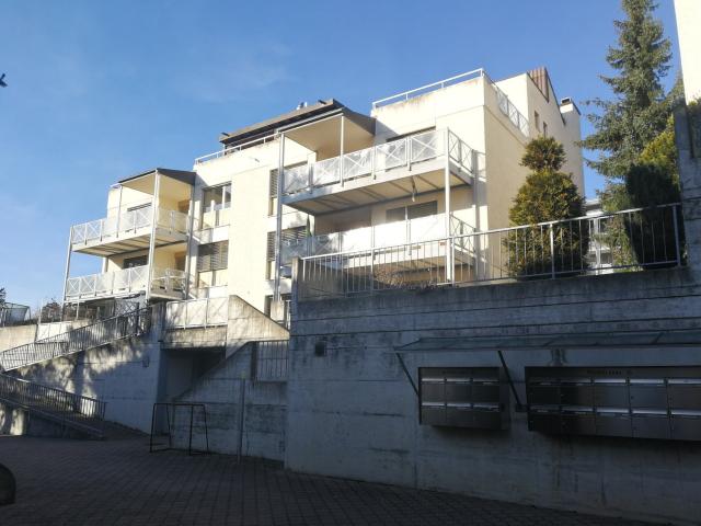 Rent a 5 ½ rooms apartment in Rieden Flatfox