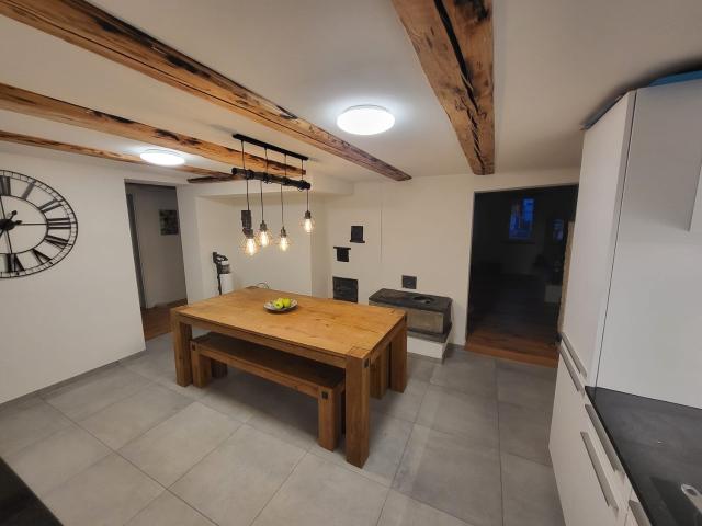 Rent a 5 ½ rooms apartment in Triboltingen Flatfox