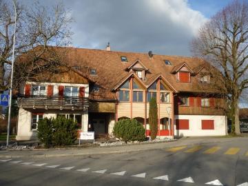 Rent a 5 ½ rooms apartment in Utzenstorf Flatfox